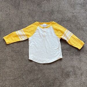 Hanna Andersson Long Sleeve Raglan Tee